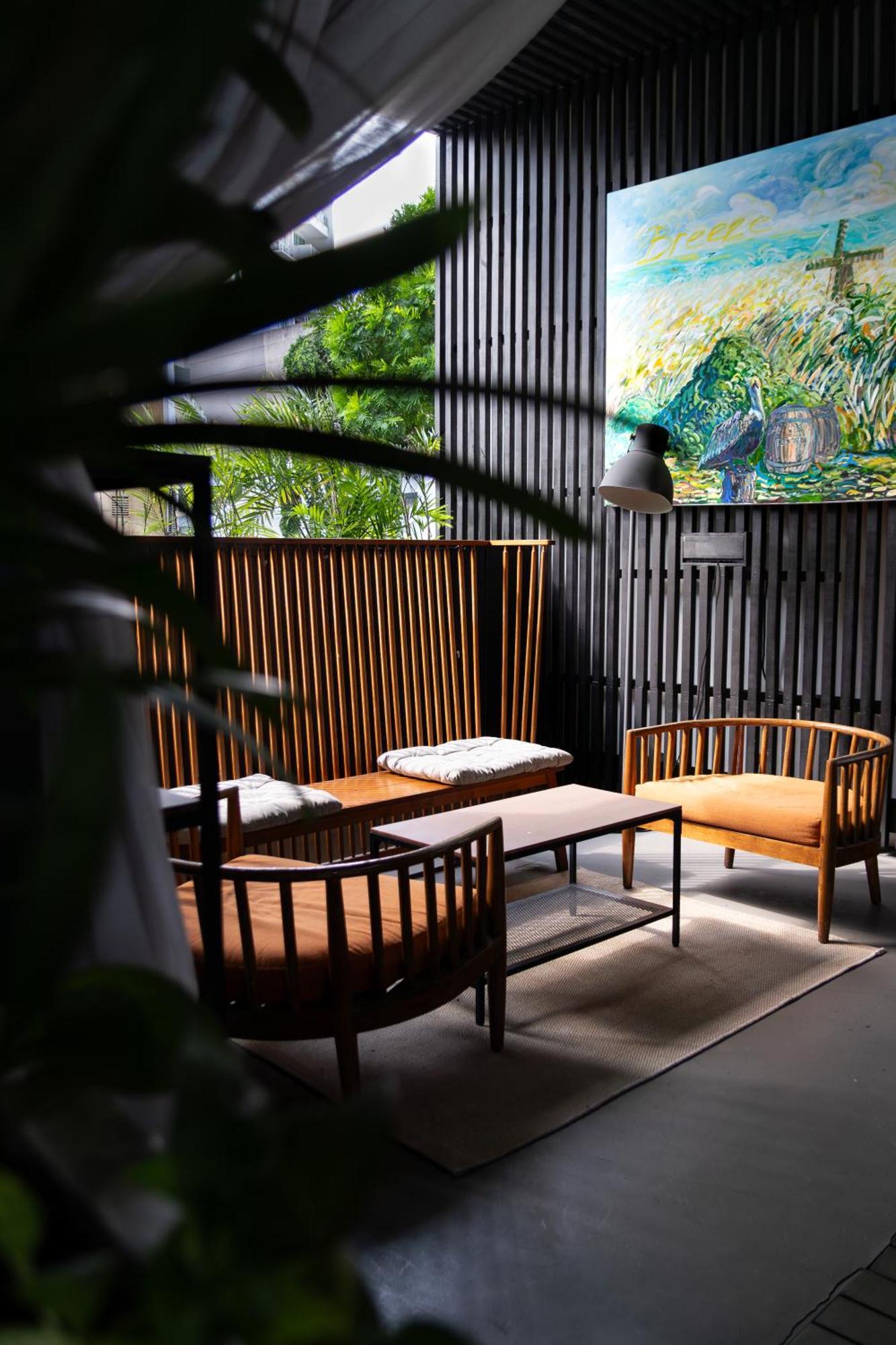 Studio M Hotel Сингапур Екстериор снимка